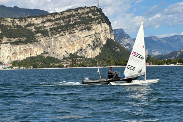 Leik Schaare im Schlauchboot, SVC Jugend am Gardasee Oktober 2023