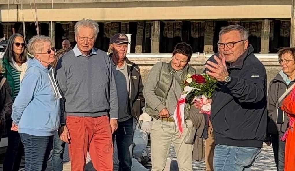 Timmermanns stellen neues Schiff in Dienst